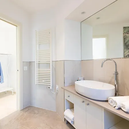 Modern Sorrento Coast With Private Pool & Terrace 别墅 马萨鲁布朗斯