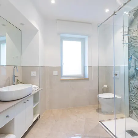 Modern Sorrento Coast With Private Pool & Terrace Villa