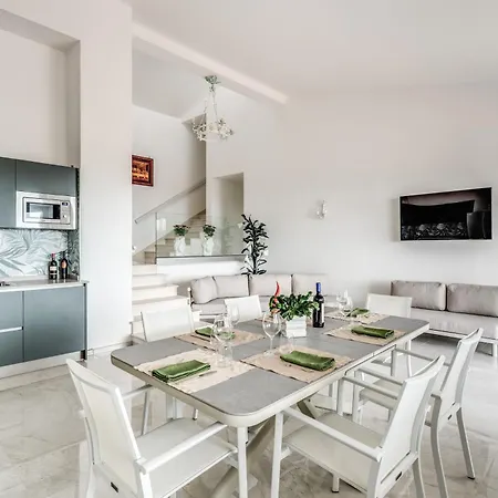 Modern Sorrento Coast With Private Pool & Terrace Massa Lubrense